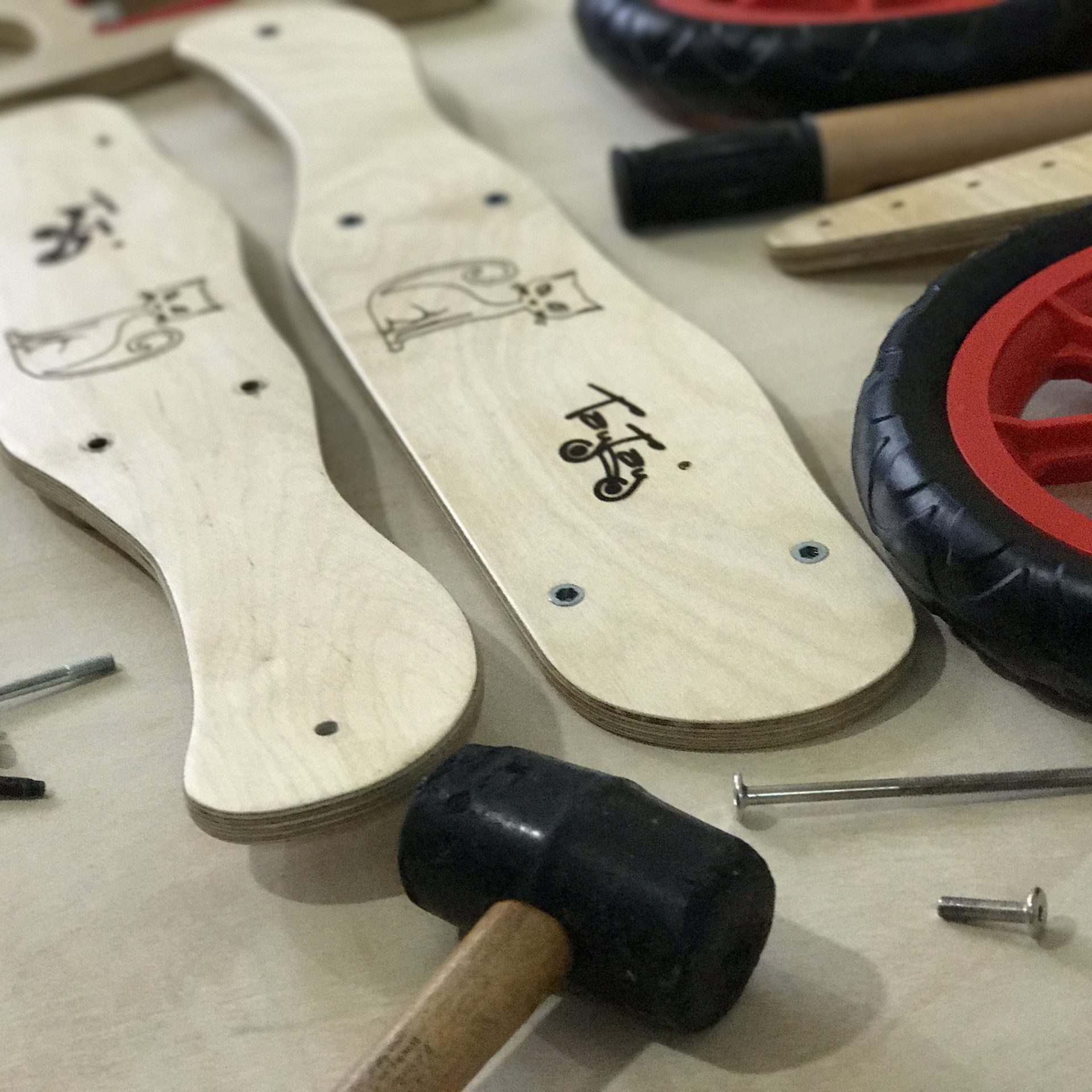 taytay-tahta-denge-bisikleti-kisiye-ozel-tasarim-ve-iscilik taytay-tahta-denge-bisikleti-kisiye-ozel-tasarim-ve-iscilik